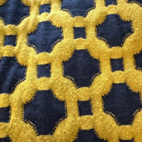 Charlie & Robin pencil skirt. Great condition! - Picture 4 of 6